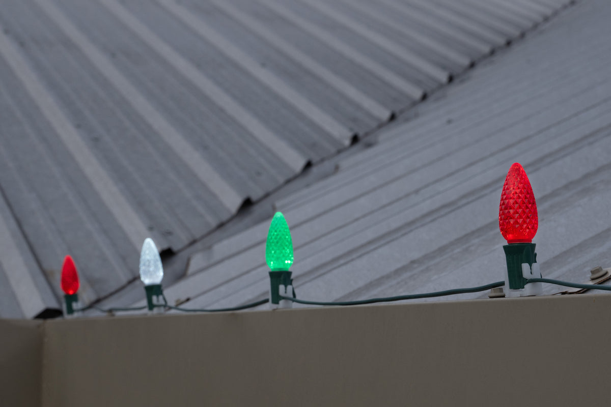Metal Roof Stringer Kit - Red, Green & Cool White - Per 10 Foot Section