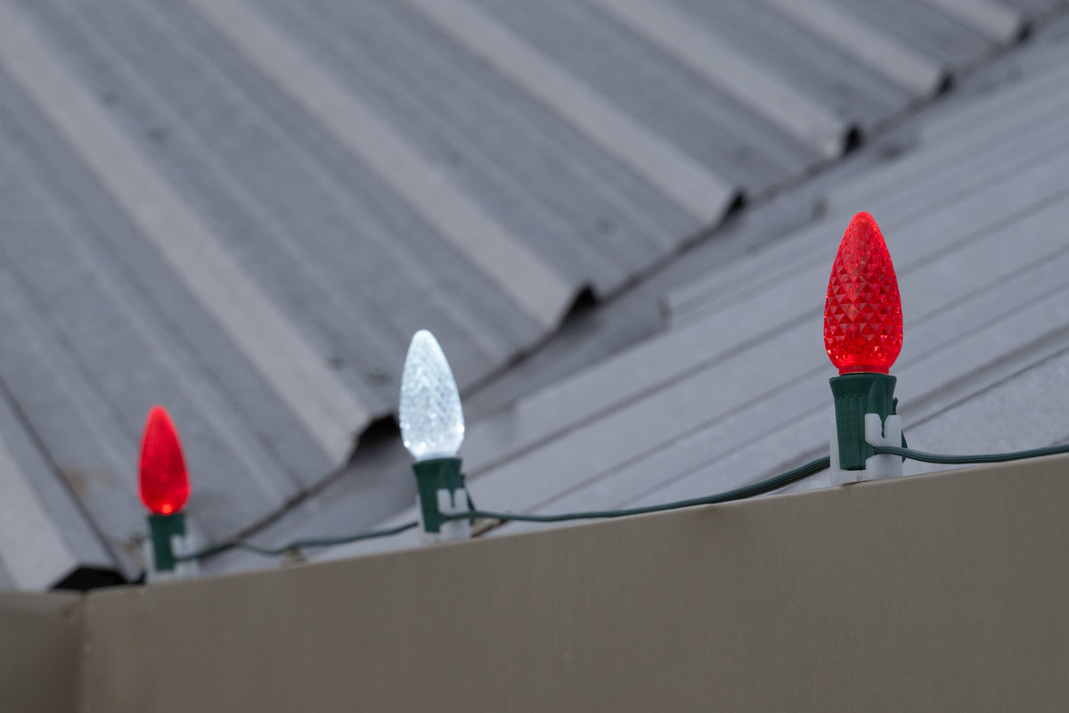 Metal Roof Stringer Kit - Red & Cool White Alternating - Per 10 Foot Section