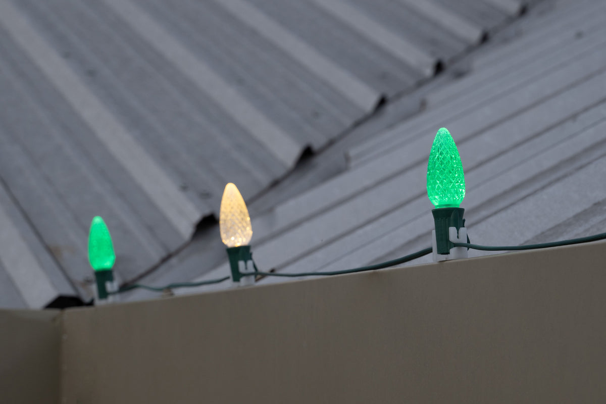 Metal Roof Stringer Kit - Green & Warm White Alternating - Per 10 Foot Section